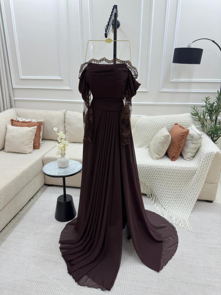 فستان شيفون مع دانتيل