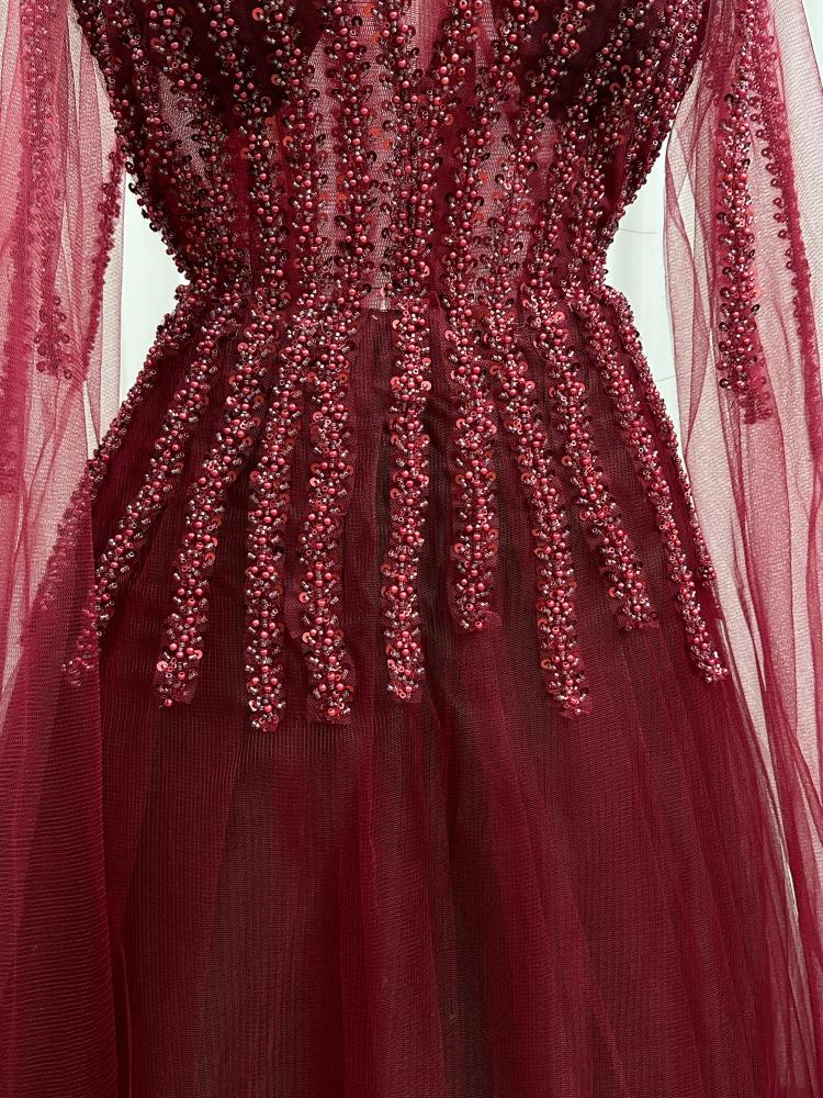 فستان تل تيواني مع كلفه كبيوتر