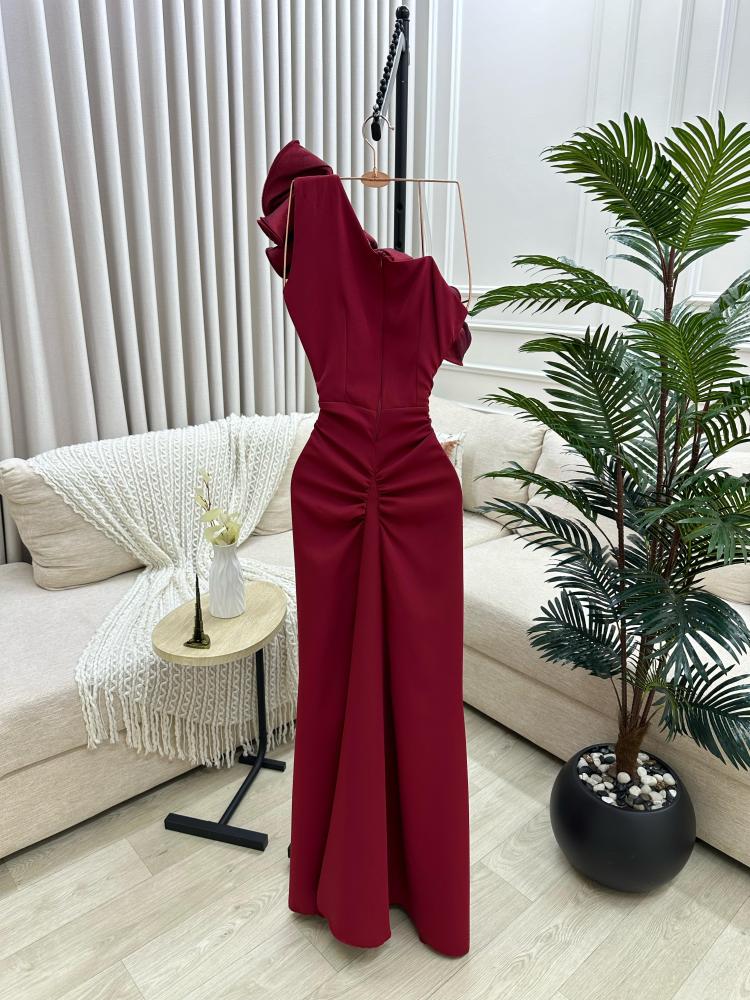 فستان باربي مع شانطون