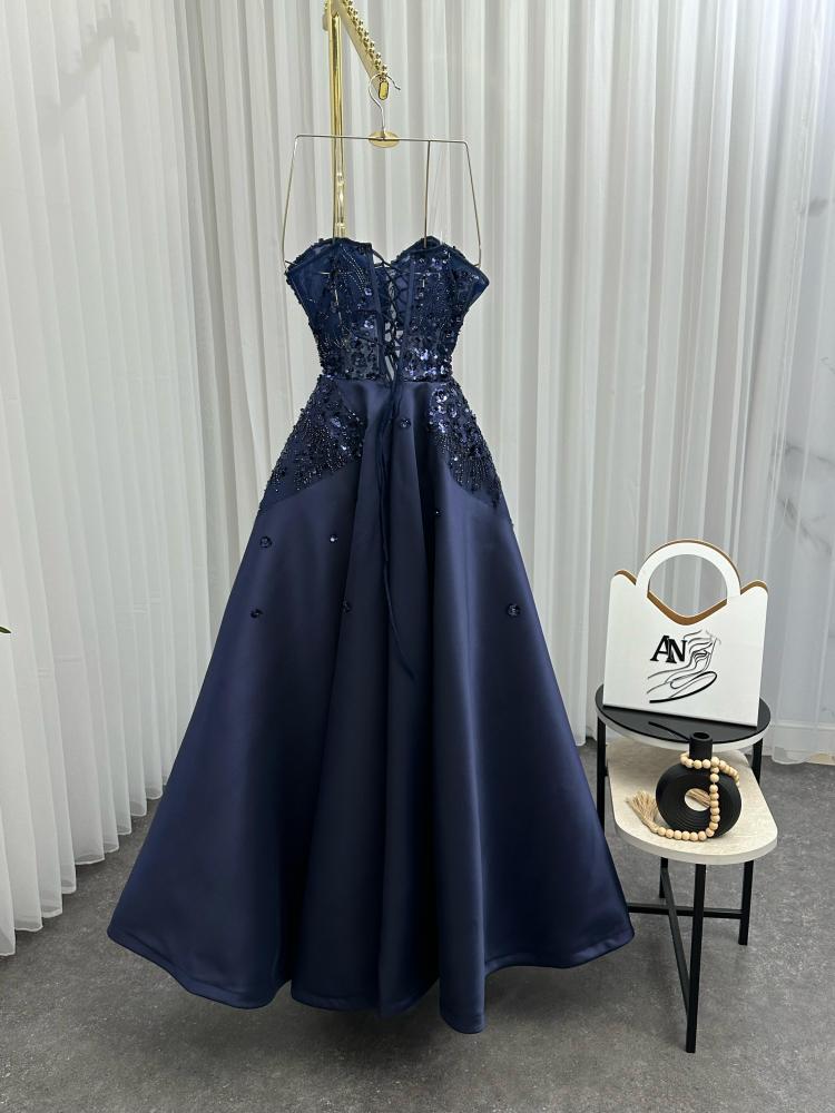 فستان ميكادو كلفه تطريز ترتر