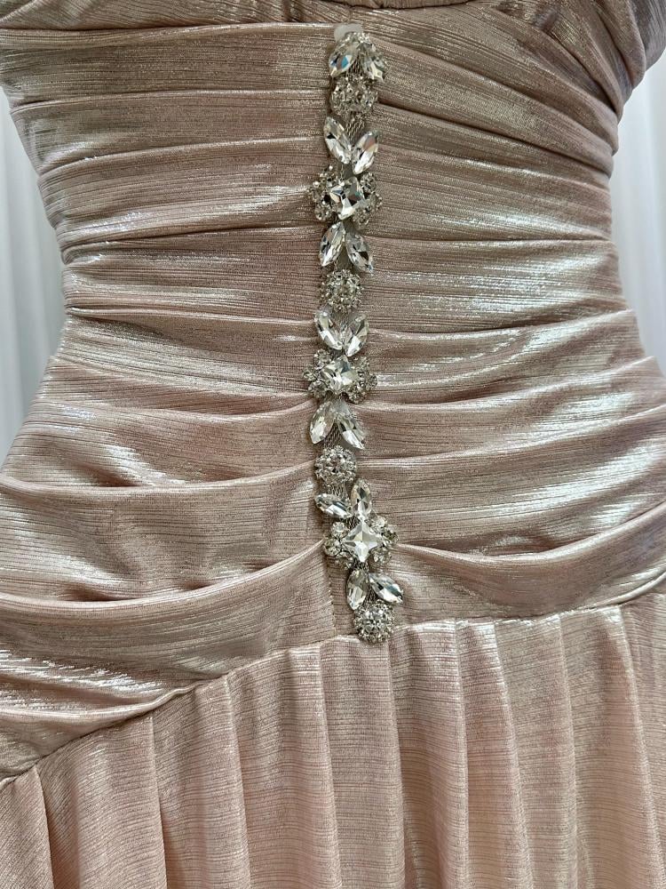 فستان حريري ببطانه تفته