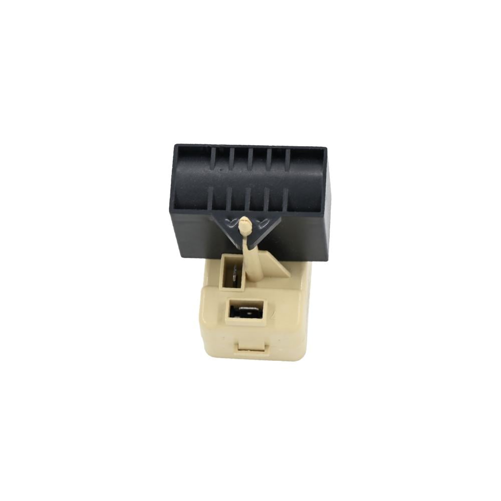 ريلية مع اوفرلوط مربع مع كباستر COM RELAY SQ+CAPACITOR 220v