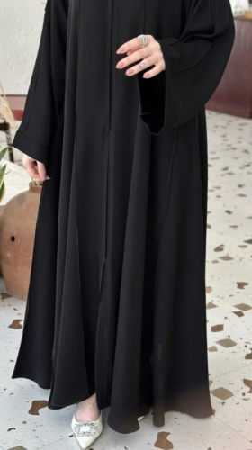 عباية مزيونه