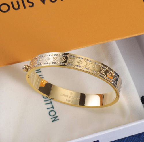 LV Bracelet