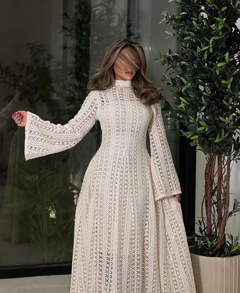 فستان سكري الدانتيل