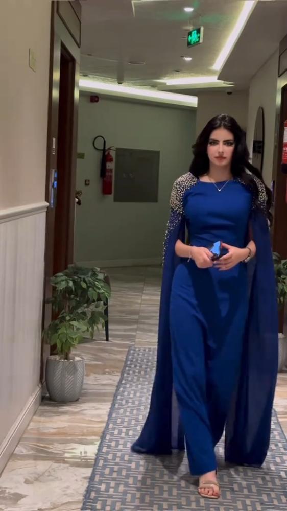 فساتين سهرة ب كم طويل روعه