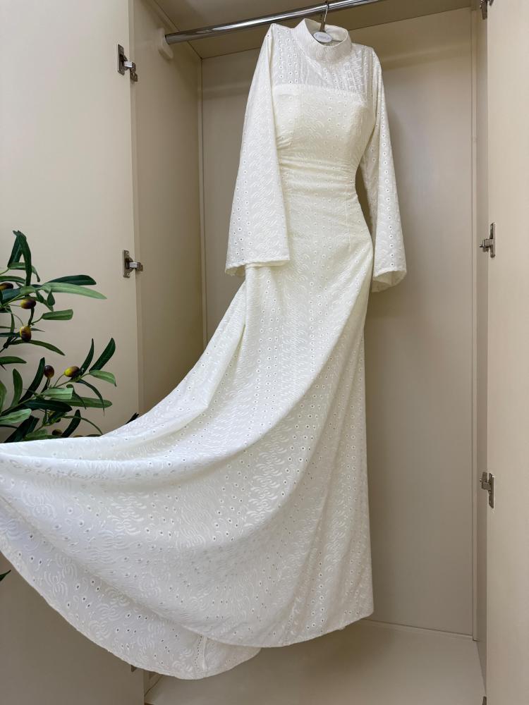 فستان سكري الدانتيل