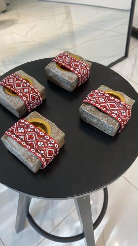 مبخرة حجر مع قماش سدو