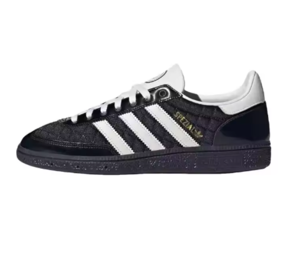حذاء Adidas Originals Samba CNY "Year of Snake" مريح ومتعدد الاستخدامات ومضاد للانزلاق ومقاوم للارتداء للرجال والنساء باللون الأبيض