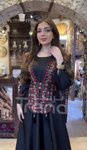 جلابيه يوم التأسيس خامه حرير تطريز كمبيوتر