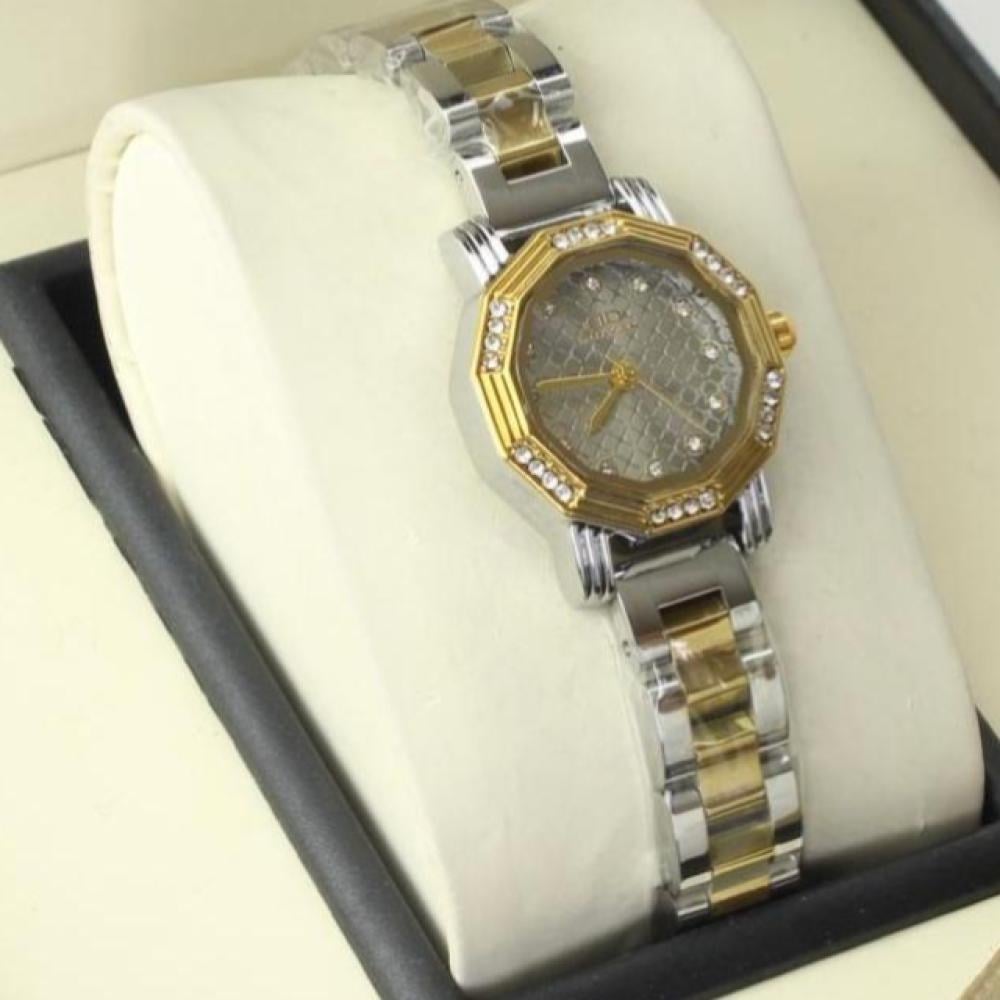 ساعة نسائية