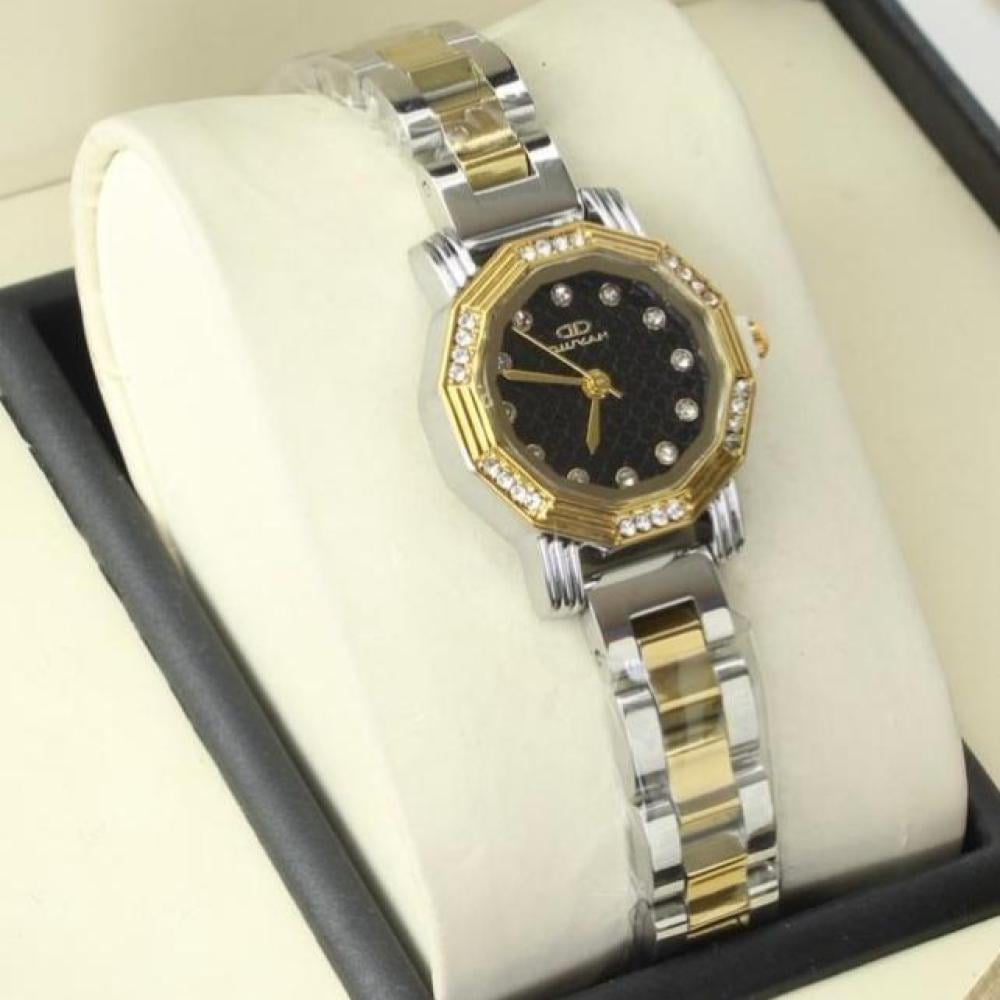 ساعة نسائية