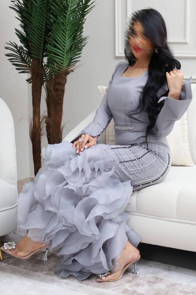 فساتين سهرة - فساتين نسائية - متجر فساتين - فستان رصاصي - فستان نسائي