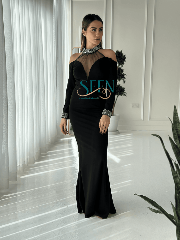 فستان اسود ناعم-2