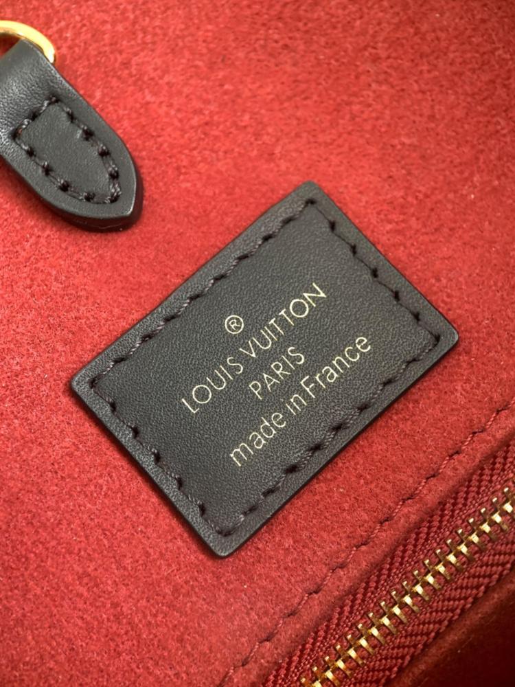 Vuitton Black Monogram