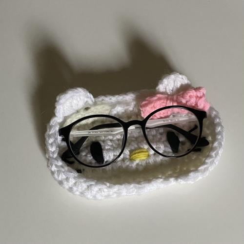 حامل نظارات hello kitty