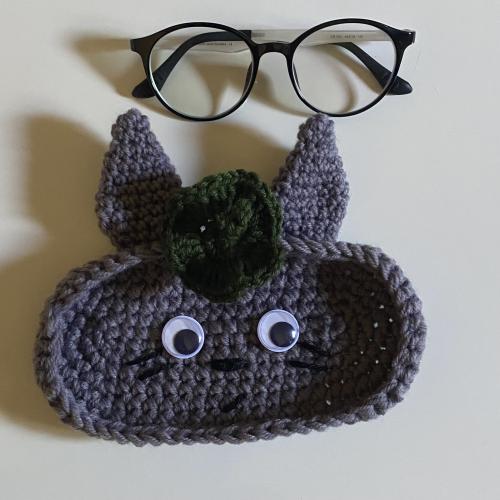 حامل نظارات totoro