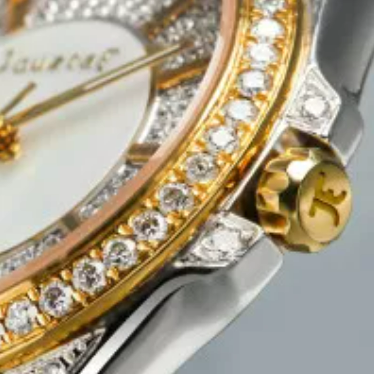 ساعات الماس