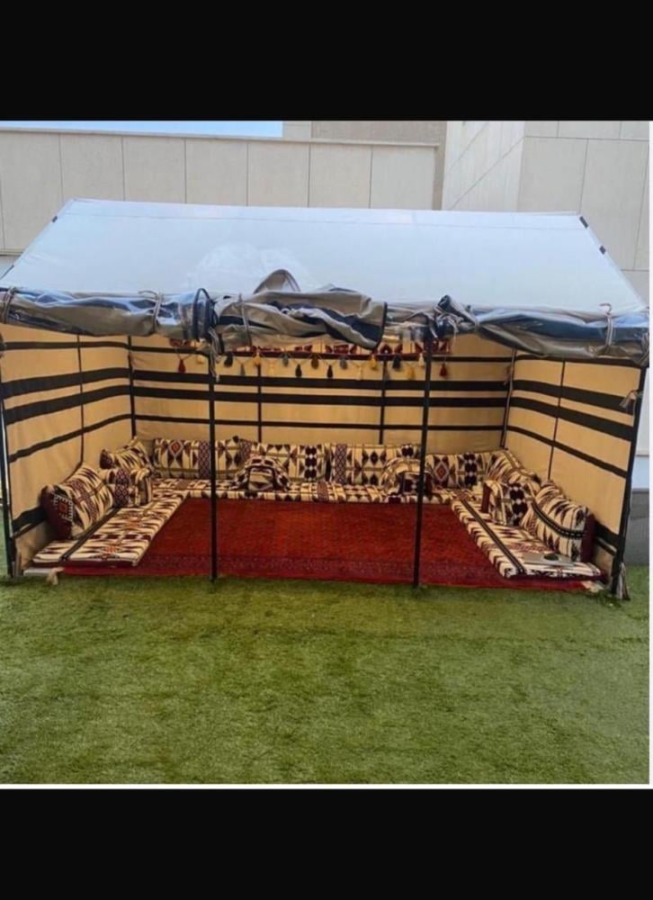 خيام منزلية متعددة المقاس