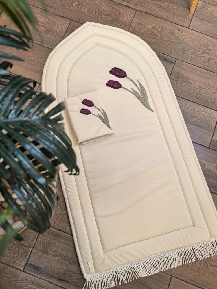 سجادة اسفنجيه مطرز