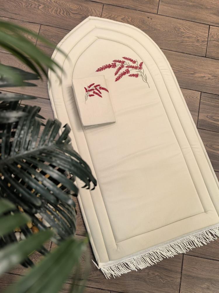 سجادة اسفنجيه مطرز