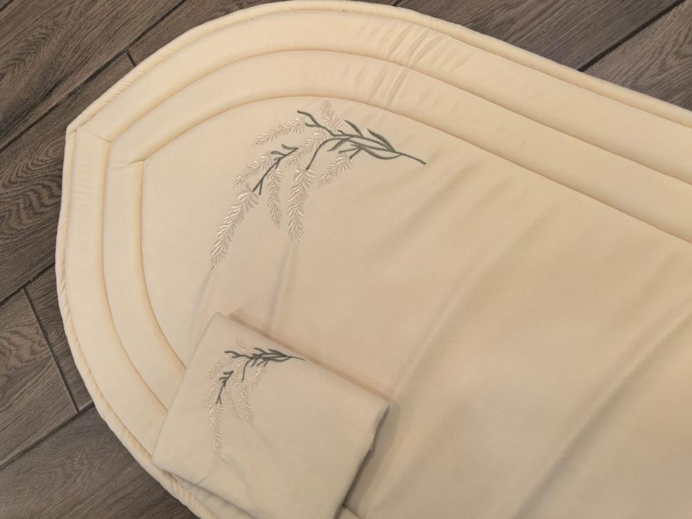 سجادة اسفنجيه مطرز