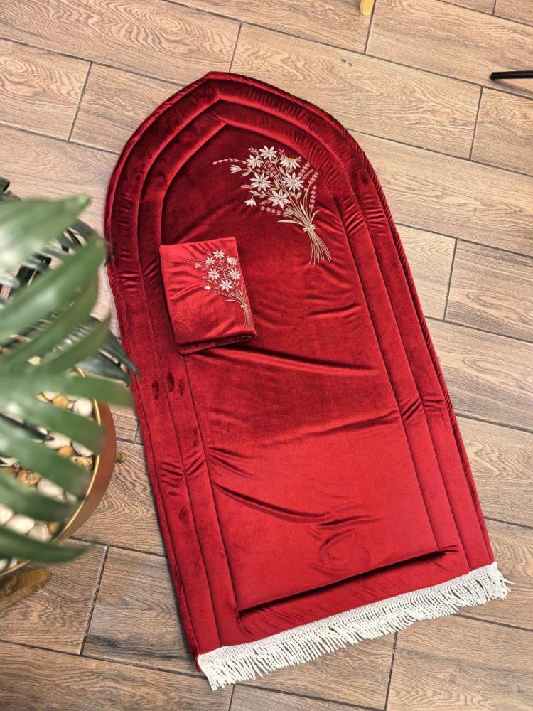 سجادة اسفنجيه مطرز