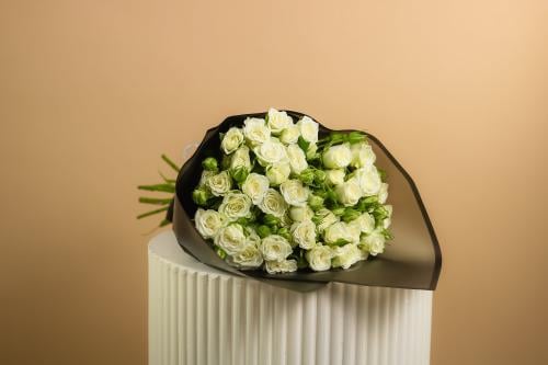 باقة بيبي روز البيضاء