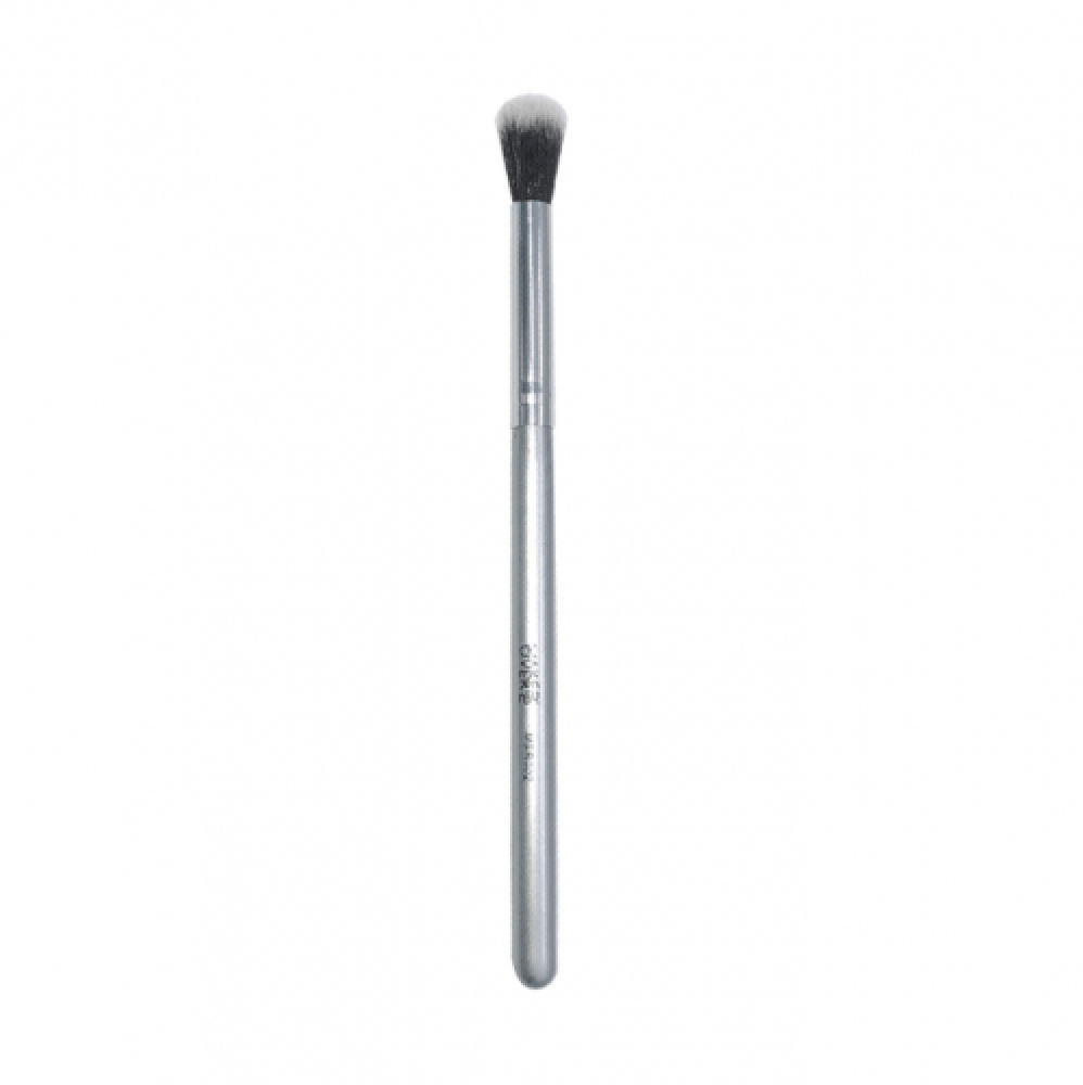 Tapered Crease Blending Brush E202 From Lashylicious