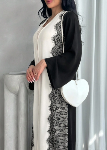 عباية نسائية طويلة أنيقة