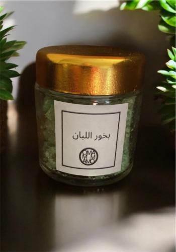 بخور لبان معقم للبيت