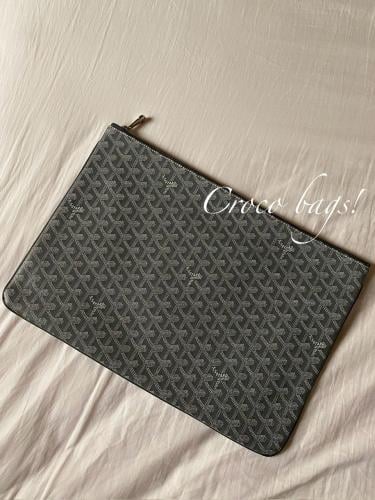 Goyard pouch GM size- gray