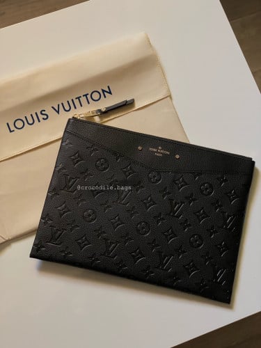 LV DAILY POUCH - black