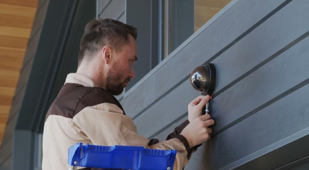 Installation and programming services