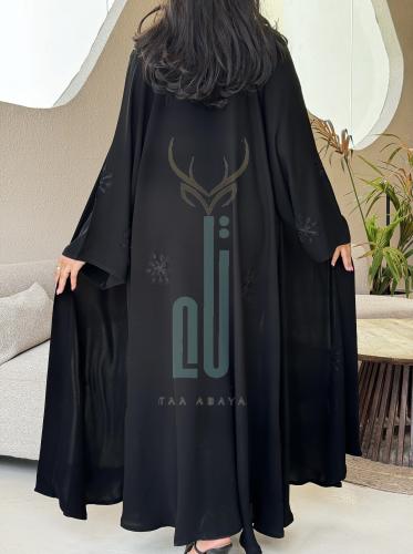 عباية كريب بلقيس شك يدوي، القصة دبل كلوش