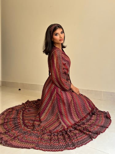 فستان الجذابة