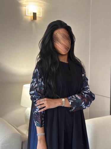 عباية همسة أسود