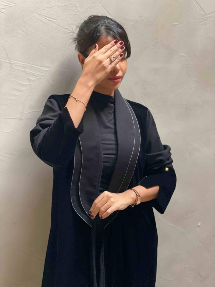 عباية شتوية رسمية-عبايات عزة المتميزة