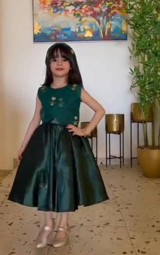 فستان بناتي اليوم الوطني الاخضر