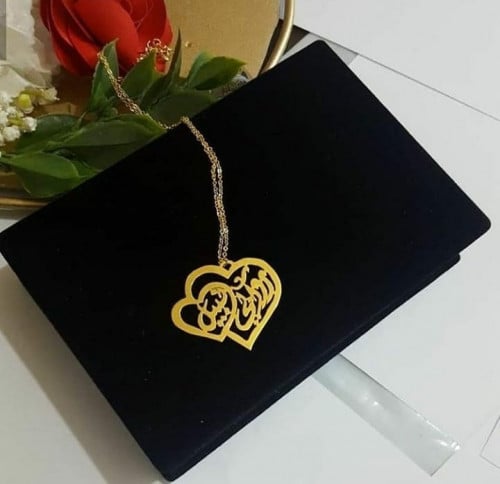 سلسال بالاسم مطلي ذهب