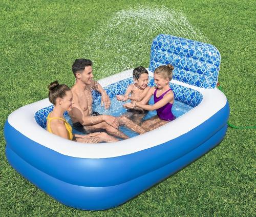 حمام سباحة عائلي