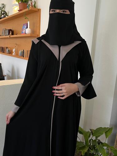 عبايه +طرحه