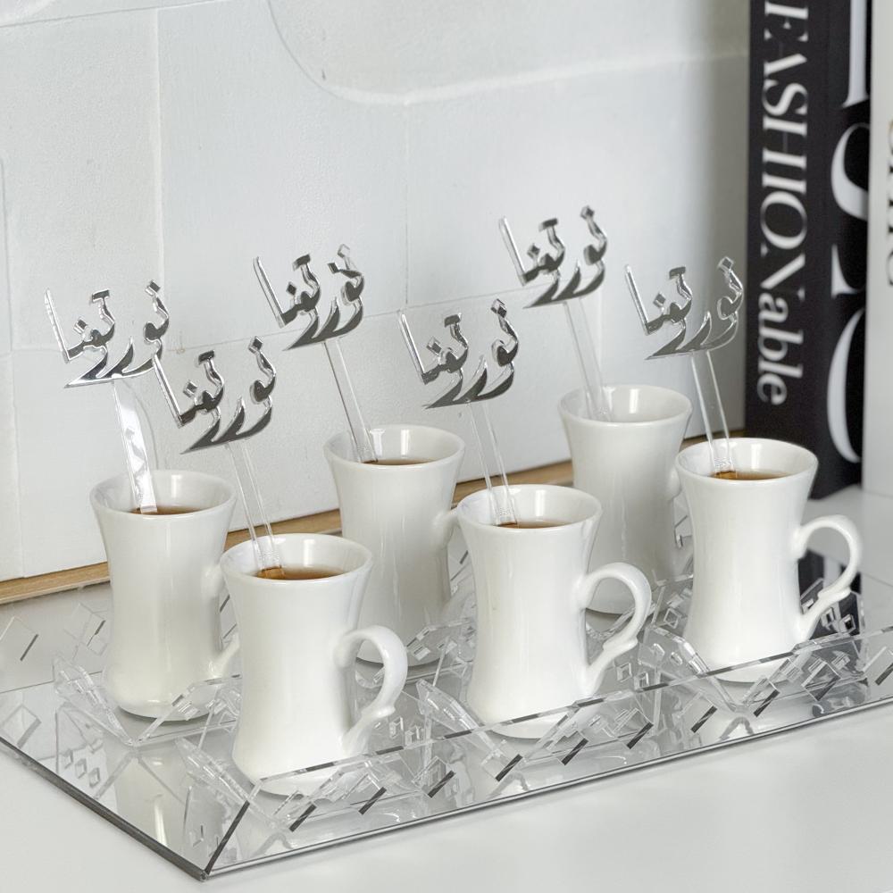صينية شاي و 6 قواعد و6 ملاعق
