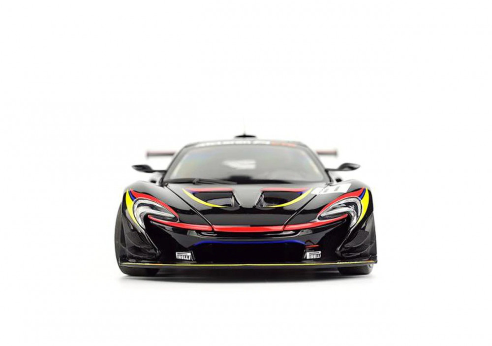 Almost Real 840108 McLAREN P1 GTR James 40th anniv - الهوايات الذهبية  لمجسمات السيارات والريموت