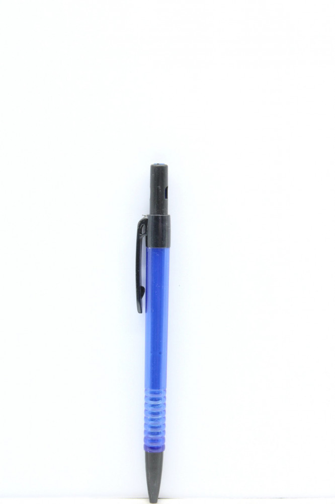 قلم ازرق ضغاط