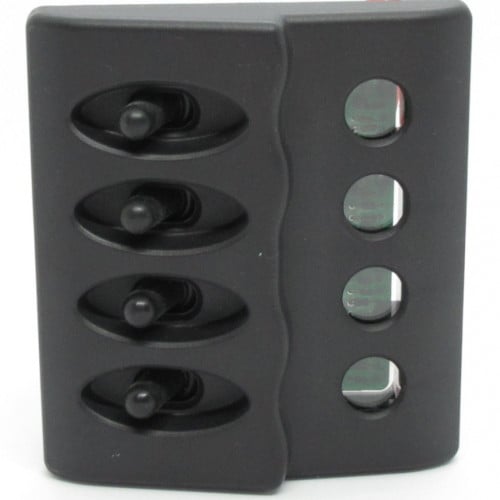 لوحة مفاتيح عدد 4 شركة AAA موديل 10054-BK مقاس الطول 11سم x العرض 9.8سم