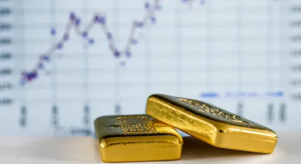 How Interest Rates Affect the Gold Market: Understanding the Relationship Between Monetary Policy and Precious Metals Markets