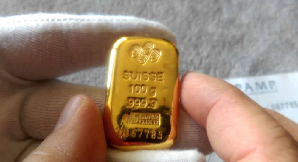 Come leggere un sigillo d&#39;oro e comprenderne il significato