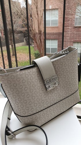 شنطة ماركة جيس