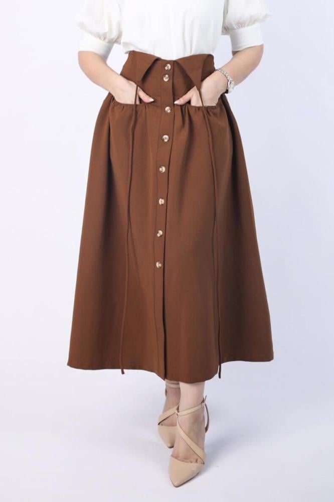 Brown crepe school skirt with buttons and wide cut